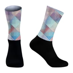 2026 New Seamless Aero Socks Summer Slip Breathable Cycling Socks Men Women Road Bike
