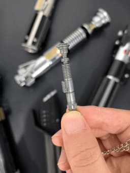 TXQSABER Mini Replica Kenobi Saber Metal Material Necklace Cosplay Accessories Ornament Jedi Collection Toys-Luke Skywalker
