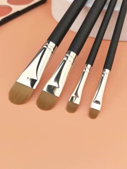 4 Types Sizes Upgraded Ultra-thin Foundation Concealer Makeup Brush Professional Liquid Foundation Cream Concealer Make-up Tool