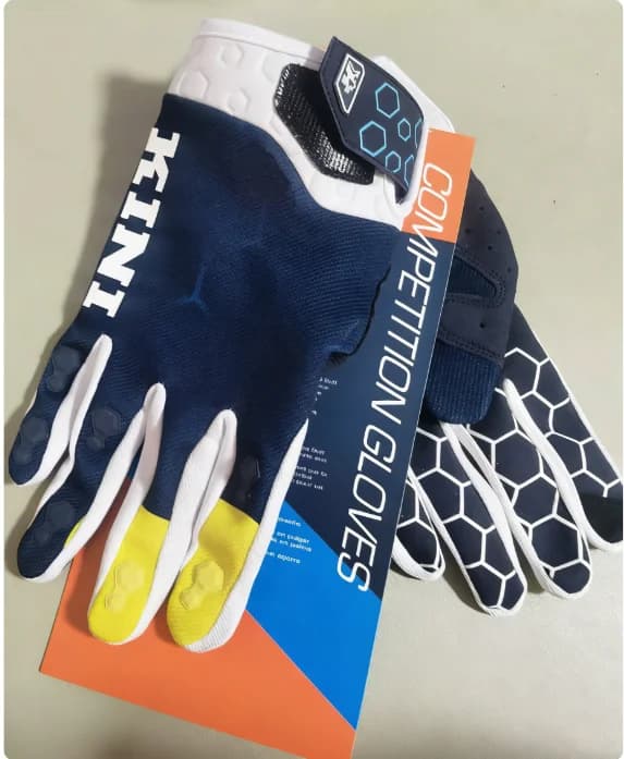 New Full Finger MX Motorcycle Gloves Red Color Bull Racing Gloves MTB BMX ATV DH Sports Riding Gloves Dirt Bike Motocross Gloves