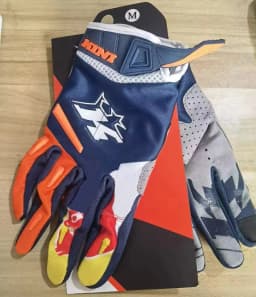 New Full Finger MX Motorcycle Gloves Red Color Bull Racing Gloves MTB BMX ATV DH Sports Riding Gloves Dirt Bike Motocross Gloves