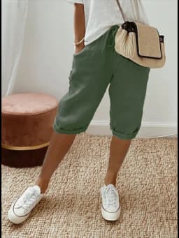 2024 Summer Middle Pants Women's Solid Color Pocket Elastic Shorts Casual Fashion Sports Shorts Cotton Beach Shorts