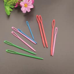 Household plastic sweater sewing needle DIY knitting tool sewing needle wool sewing needle cross stitch plastic needle
