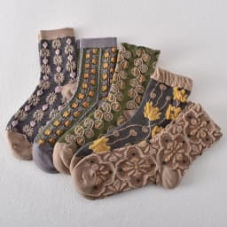 5 Pairs of Retro Textured Palace Style Women's Socks With Fashionable Three-Dimensional Relief Soft and Comfortable Casual Socks