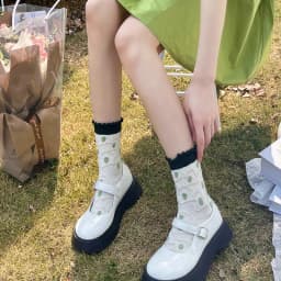 5 Pairs of Retro Textured Palace Style Women's Socks With Fashionable Three-Dimensional Relief Soft and Comfortable Casual Socks