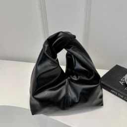 New PU Leather Tote Bags for Women Luxury Niche Design Hobo Bag Women Handbag Simple Pleated Stylish Clutch Bag