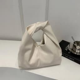 New PU Leather Tote Bags for Women Luxury Niche Design Hobo Bag Women Handbag Simple Pleated Stylish Clutch Bag