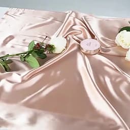 Silky Luster Cloth Backdrop Satin Fabric Glossy Background for Photographic Studio Luxury Style for Jewelry Necklace Shooting