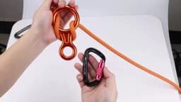 24KN Auto Lock Climbing Carabiner D Shape Outdoor Mountaineering Caving Rock Climbing Buckle Security Safety Master Screw Hook