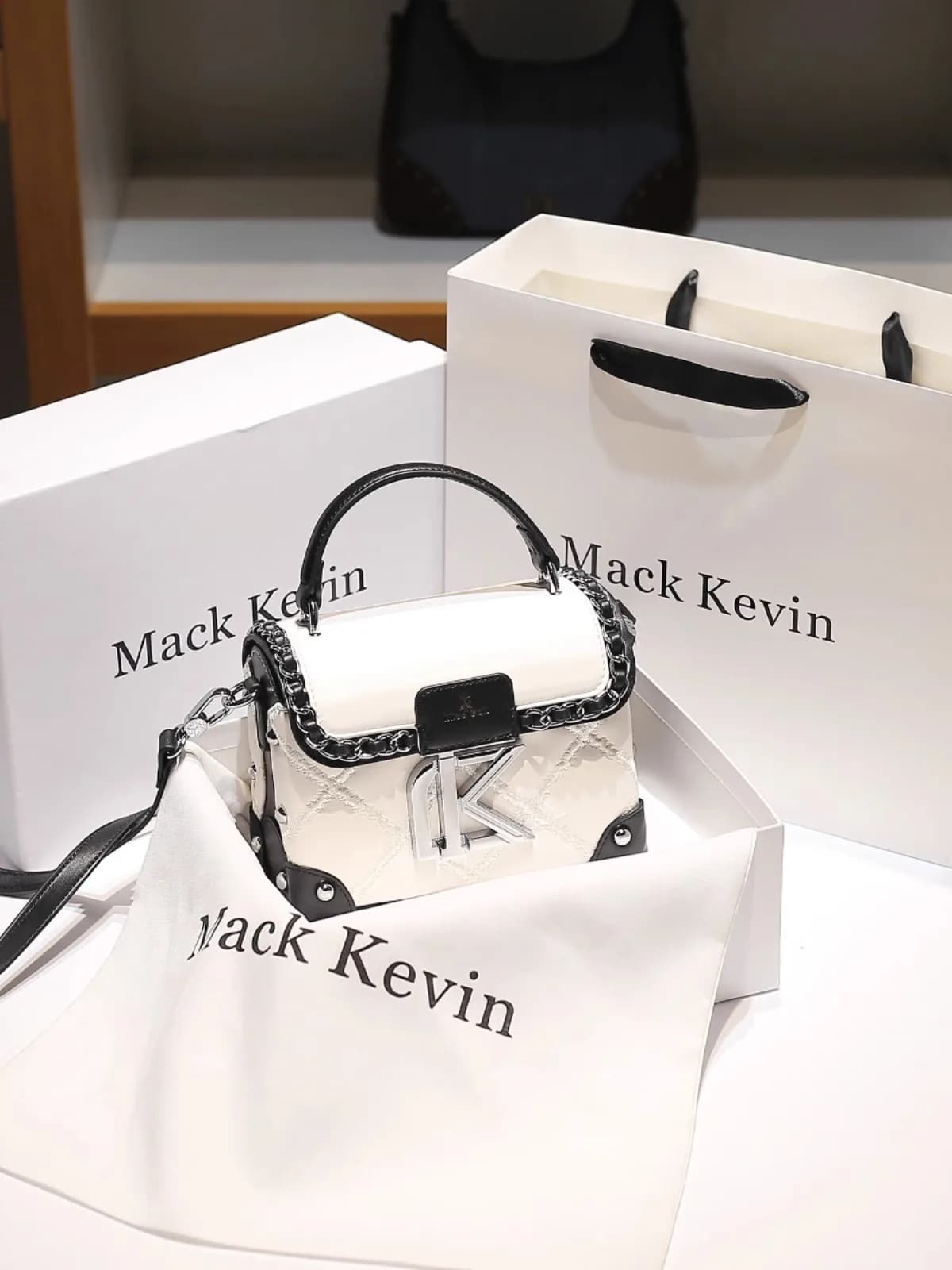 2025 New Fashion and Popular Square Handbag with Contrast Color Women's High Quality Leather Crossbody Bag for Evening Party