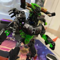 New Bionicle Creature Master of the Golden Mask Building Blocks Fire Uniter Tahu Combined Robot Mech Bricks Toys For Boys Gifts