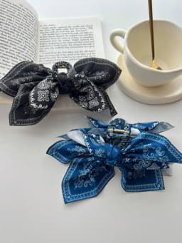 1pcs Bohemian Versatile Unique Hair Clip, Red Cashew Flower Bow Grab Clip Sweet Shark Clip Resort Ponytail Clip Fashion Headwear