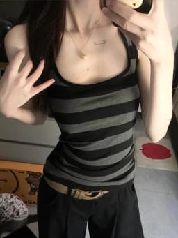 2025 New Striped Tank Tops Women Summer Tight Sexy Camisole Sleeveless Top Casual Y2K Clothing for Women Basic