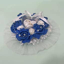 Vintage-Inspired Wedding Ring Pillow – Floral Motifs, Perfect for Classic or Outdoor Weddings
