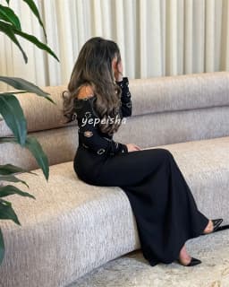 Customized Modern Style Fashion Jersey Rhinestone Pleat Straight Off-the-shoulder Long Dresses Bespoke Occasion Dresses Classic