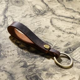 Premium Top Grain Leather Keychain for Audi/VW Cars - Luxury Genuine Leather Keyring Unisex Minimalist Creative Gift Accessory