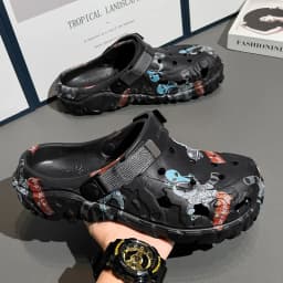 Men Shoes Slippers Men Garden Flat Sandals Platform Sandals Man Summer Sandals 2025 Male Sneakers Outdoor Flip Flops Home Clogs