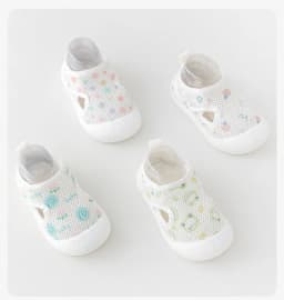 2026 New Newborn Baby Breathable Mesh Sandals Hollow Out Infant Girls Boys Soft First Walker Shoes Spring Summer Baby Sandals