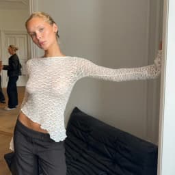 2025 Spring And Summer Women'S New Solid Color Lace Slant Hem Sexy Long Sleeve T-Shirt Top Fashion Spice Girl Lace Tops