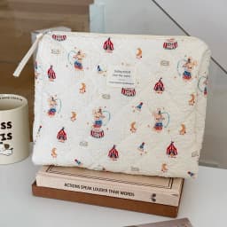 Fashion New Cartoon Rabbit Girl Makeup Bag Tote Cosmetic Organizer Quilted Pouch Handbag Ladies Kawaii Zipper Storage Bag