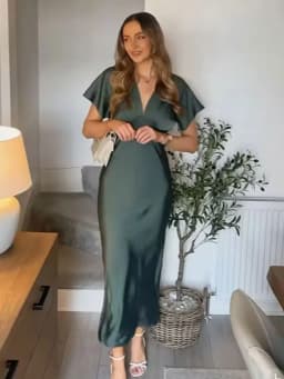 HH Women Elegant Solid Satin Dress Sexy V Neck Short Sleeve Midi Dress 2025 New Fashion Summer Lady Holidays Party Dress