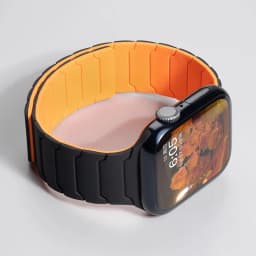 Magnetic Silicone Strap for Apple Watch Band Ultra 2 49mm 45mm 41mm Bracelet for Iwatch Series 9 8 7 6 SE 5 4 38 42mm 44mm 40mm