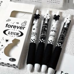 4 Pcs Cute Retractable Pens Cartoon Gel Pens Pens Soft Grip Pens, 0.5mm Black Ink Pen Aesthetic Pens Kawaii Office School Pens S