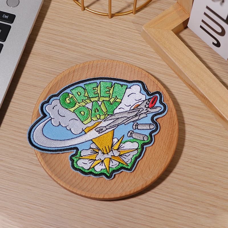 1PC Rock Boom Embroidered Patch Hip Hop Music Inspiring Badge DIY Gift Iron On Patches For Clothing Cap Bag Jacket Trucker Hat