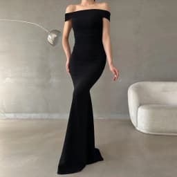 Customized Tight Fitting A-Line Prom Dresses Floor-Length Boat Neck Sleeveless Evening Gown Off The Shoulder Backless Party Gown