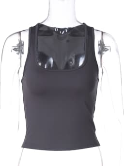 Hugcitar 2025 Summer Solid Straps Sexy Slim Crop Tank Top Women Casual Y2K Clothes Streetwear Party Sport Festivak Wholesale
