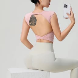 Women's Backless Fitness Clothes with Fixed Chest Pad Beautiful Top Short Sleeve Dance Sport T-Shirt Yoga Wear