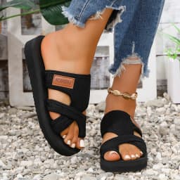 Women's Fashionable Hollow Lightweight Breathable Comfortable Beach Vacation Style Sandals and Slippers