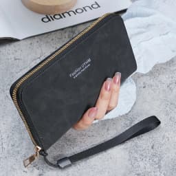 Ladies holding a long wallet 2025 new Korean handbag multi-function card bag mobile phone bag coin purse female wallet