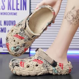 Plus Size 46 47 Men's Summer Clogs Sandals Eva Slippers Men Fashion New Flat Sandals Men Women Leisure Slides Men Casual Shoes
