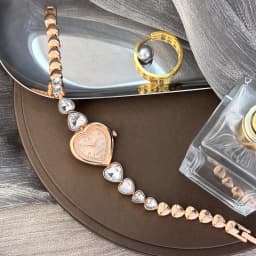 Women's Heart-Alloy Case Sparkly Cute Heart-Shaped Glass Rhinestone Bracelet Elegant Stylish Quartz Watch