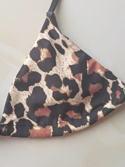 Ladies' leopard print contrasting bikini set comfortable colored lace up swimsuit perfect bikini suitable for beaches and swim