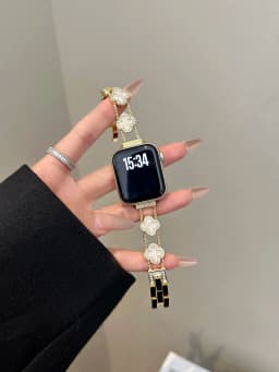 High quality Stainless steel bracelet link For Apple Watch band Series 11/8/7/6/10 40mm 41mm 38mm 42mm 44mm 45mm 46mm Strap