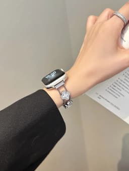 High quality Stainless steel bracelet link For Apple Watch band Series 11/8/7/6/10 40mm 41mm 38mm 42mm 44mm 45mm 46mm Strap