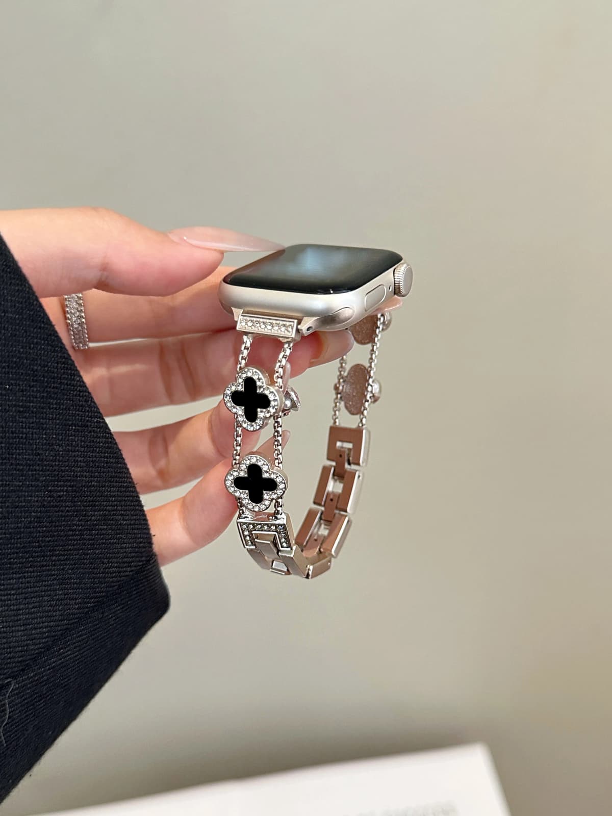 High quality Stainless steel bracelet link For Apple Watch band Series 11/8/7/6/10 40mm 41mm 38mm 42mm 44mm 45mm 46mm Strap