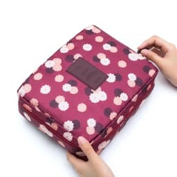 Girls Portable Travel Makeup Bag Waterproof Multi Compartment Multifunctional Cosmetic Make Up Toiletry Organizer for Women