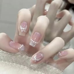 24Pcs Short Square Coffin False Nails Square Fake Nails with Glue French Glitter Wearable Acrylic Nails Set Press on Nail Tips