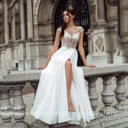SoDigne Boho Wedding Dress 2022 Simple Side Slit Lace Backless Bridal Gown V-neck Beach Wedding Dresses Plus Size Customized