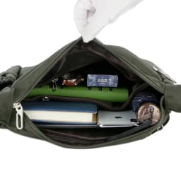 Men's Casual Shoulder Messenger Bag Splash-proof Nylon Oxford High Capacity Horizonta Crossbody Bag With Water Cup Side Pocket