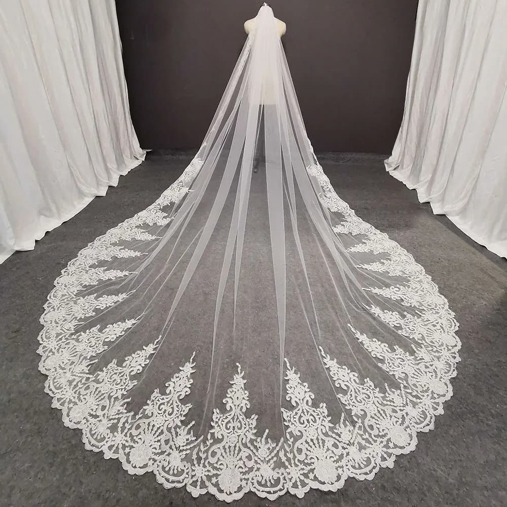 Customized Real Photos Long Lace Bridal Veil with Comb 3m/3.5m/4m Single Layer Cathedral White/Ivory Wedding Veil Bride Veil