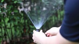 1/2" Internal Thread Pop-up Water Spray Head 0°~360° Spray Angle Adjustable Sprinklers Garden Agriculture Watering Nozzles 1Pc