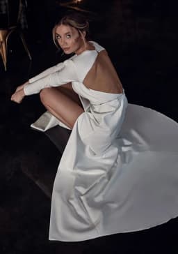 Luxury Beaded Satin Wedding Dresses 2026 Long Sleeves A-Line Backless Side Split Bride Gowns Princess Party Dress Customized