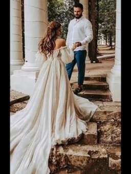 Boho Wedding Dress Off Shoulder Puff Long Sleeve A Line Train Bridal Gown Vintage Forest Elopement Wedding Long Bride Dress 2026