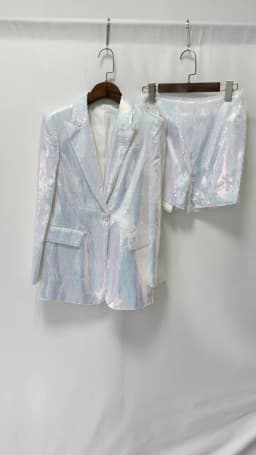 HIGH STREET Newest 2026 Stylish Designer Suit Set Women's Trim Single Button Sparkling Sequined Blazer Shorts Set
