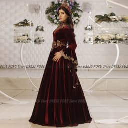 Elegant Burgundy Moroccan Kaftan Evening Dress A Line Bead High Callor Muslim Formal Robe Velour Dubai Lace Celebrity Party Gown