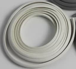 175Cm Wheel Eyebrow Rubber Strip Shell for Montero Sport 7407A186 Seal with Sticker for Triton Overfender for Pajero V30 V90